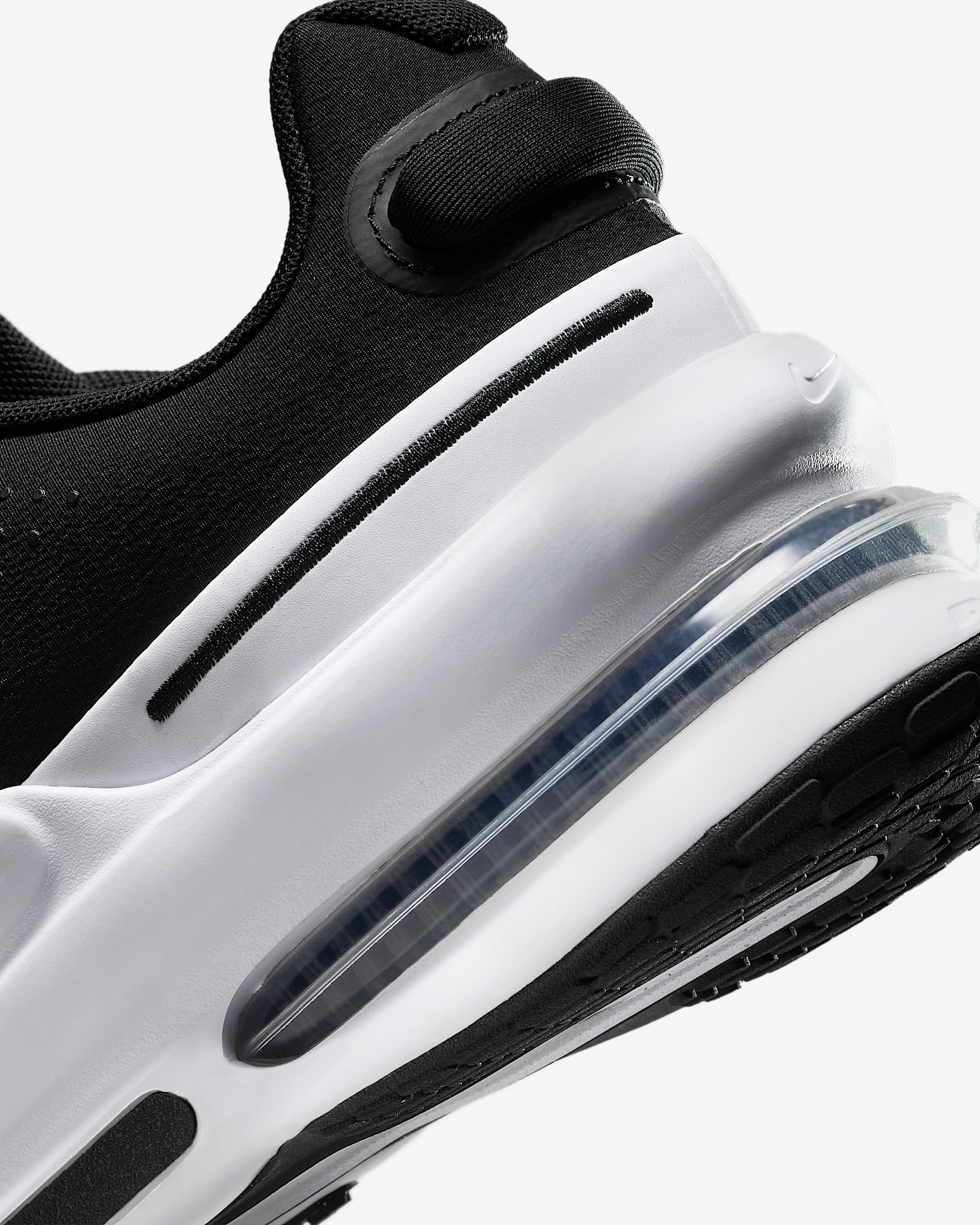 Tenis Nike Air Zoom Upturn SC