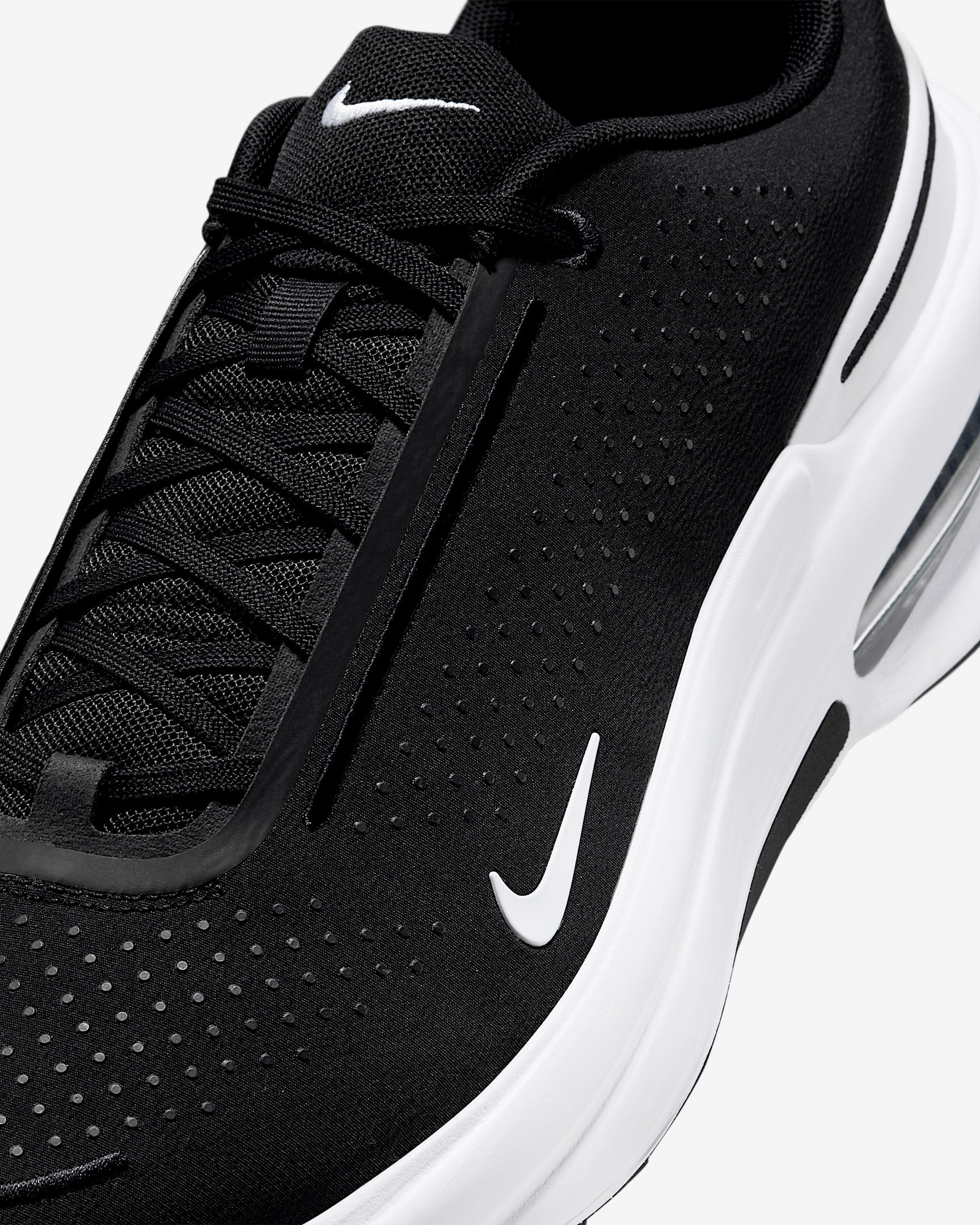 Tenis Nike Air Zoom Upturn SC