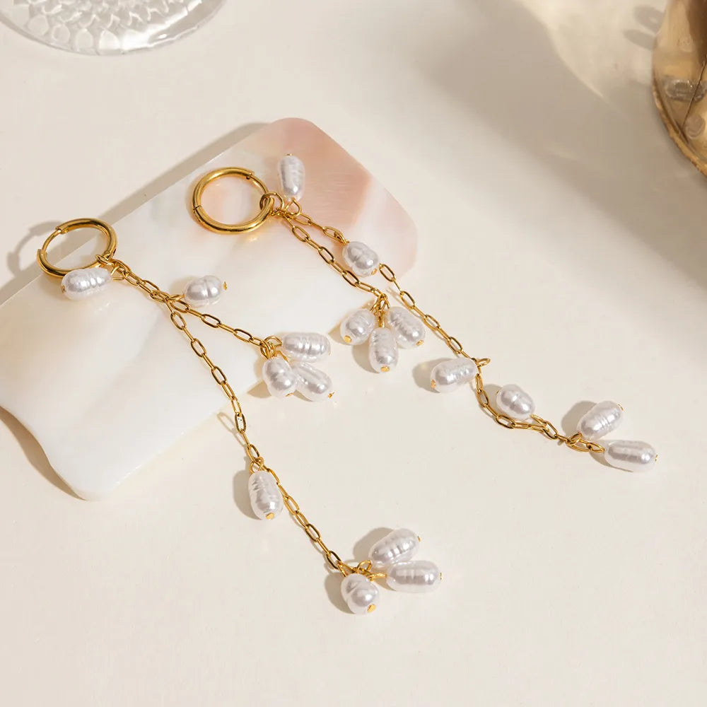 Aretes Largos Perleados en Acero Inoxidable Chapados en Oro