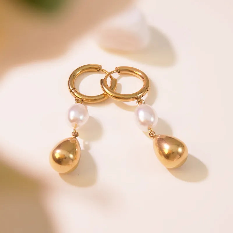 Aretes de Aro con Diseño de Gotas en Acero Inoxidable Chapado en Oro
