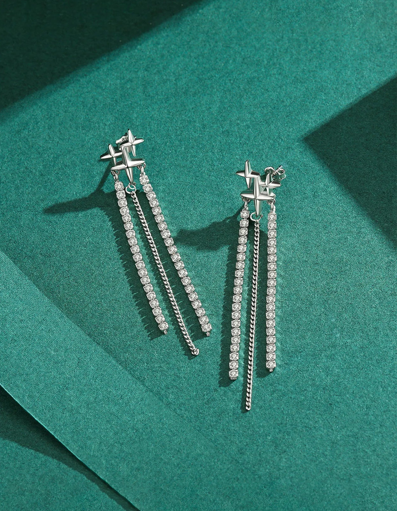Aretes Largos en Plata de Ley 925 Enchapados en Rodio