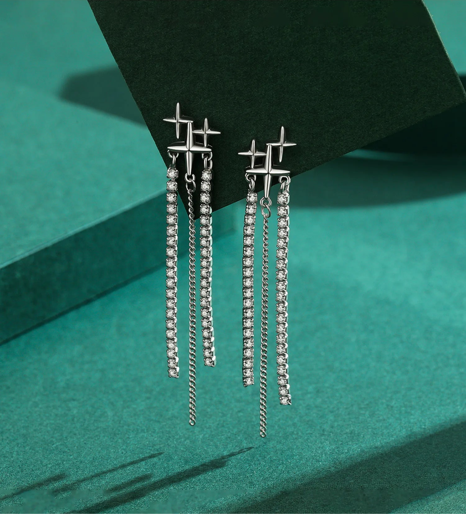 Aretes Largos en Plata de Ley 925 Enchapados en Rodio