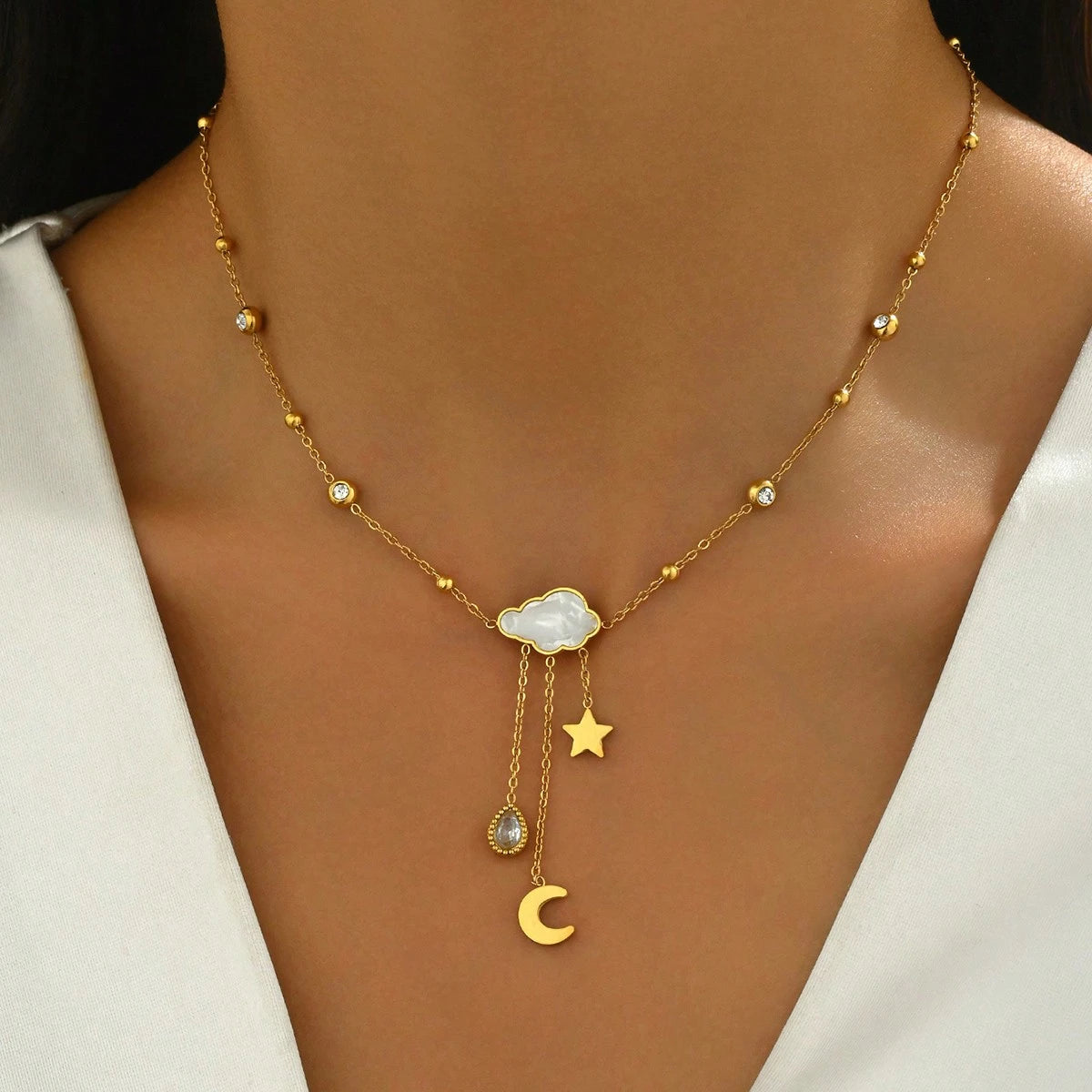 Collar de Nube en Acero Inoxidable Chapado en Oro