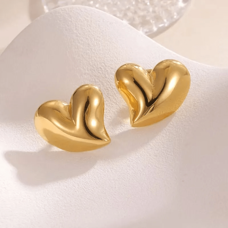 Conjunto Collar y Aretes en Forma de Corazón en Acero Inoxidable