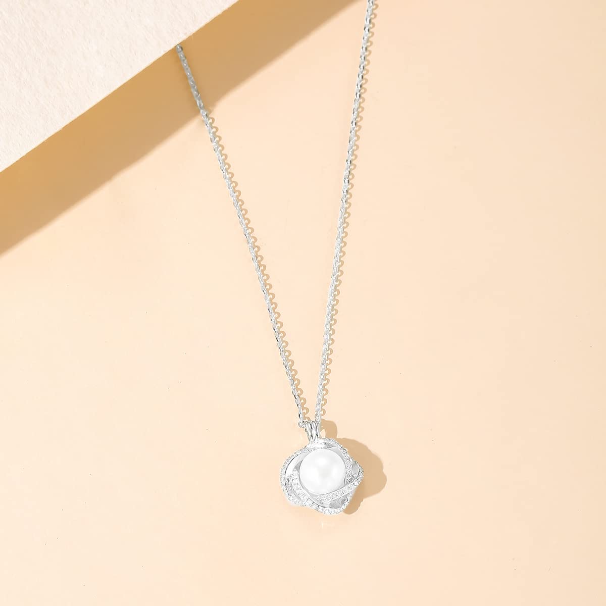 Collar de Plata de Ley 925 con Perla Blanca de Agua Dulce