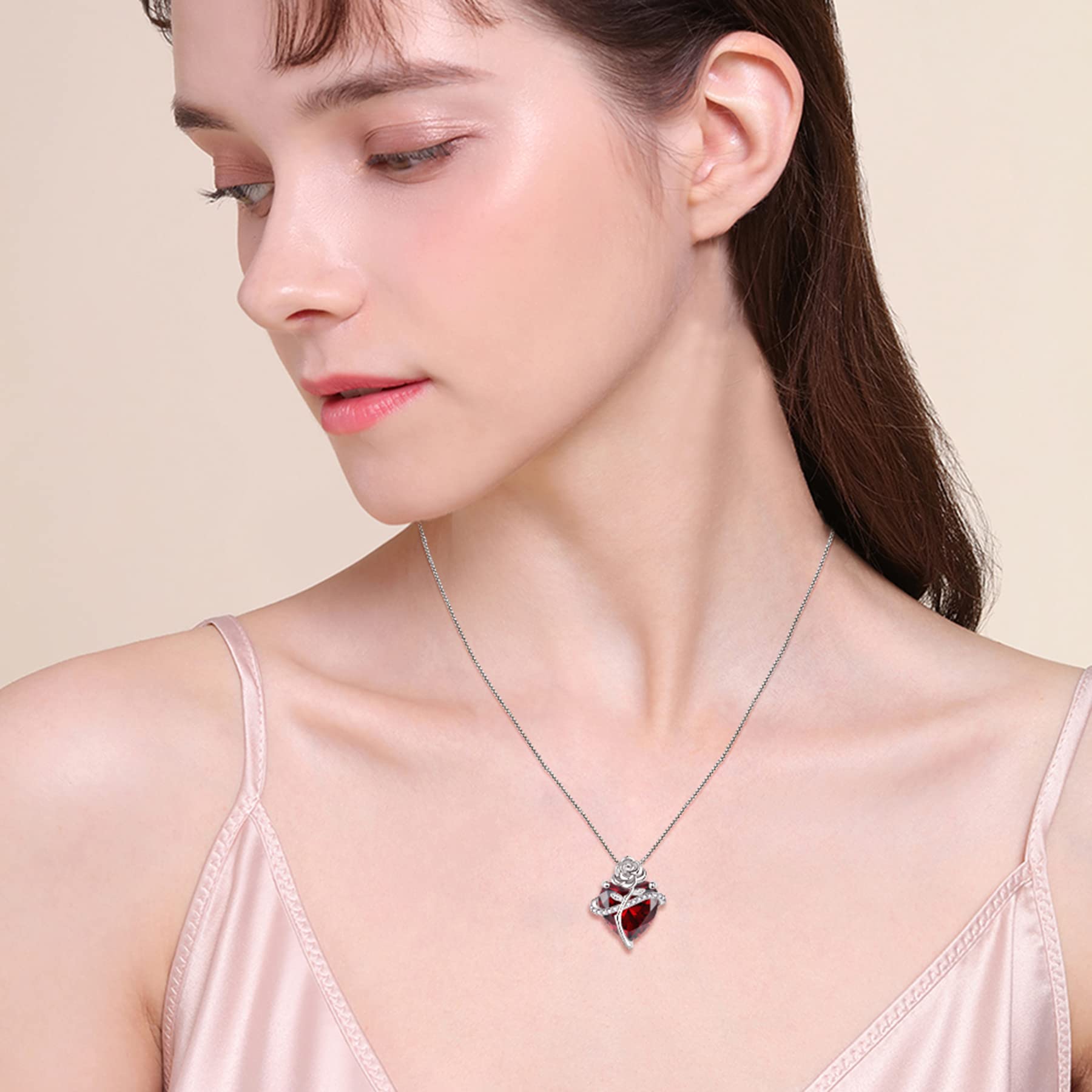 Collar de Plata de Ley 925 y Circonia Cúbica 5A