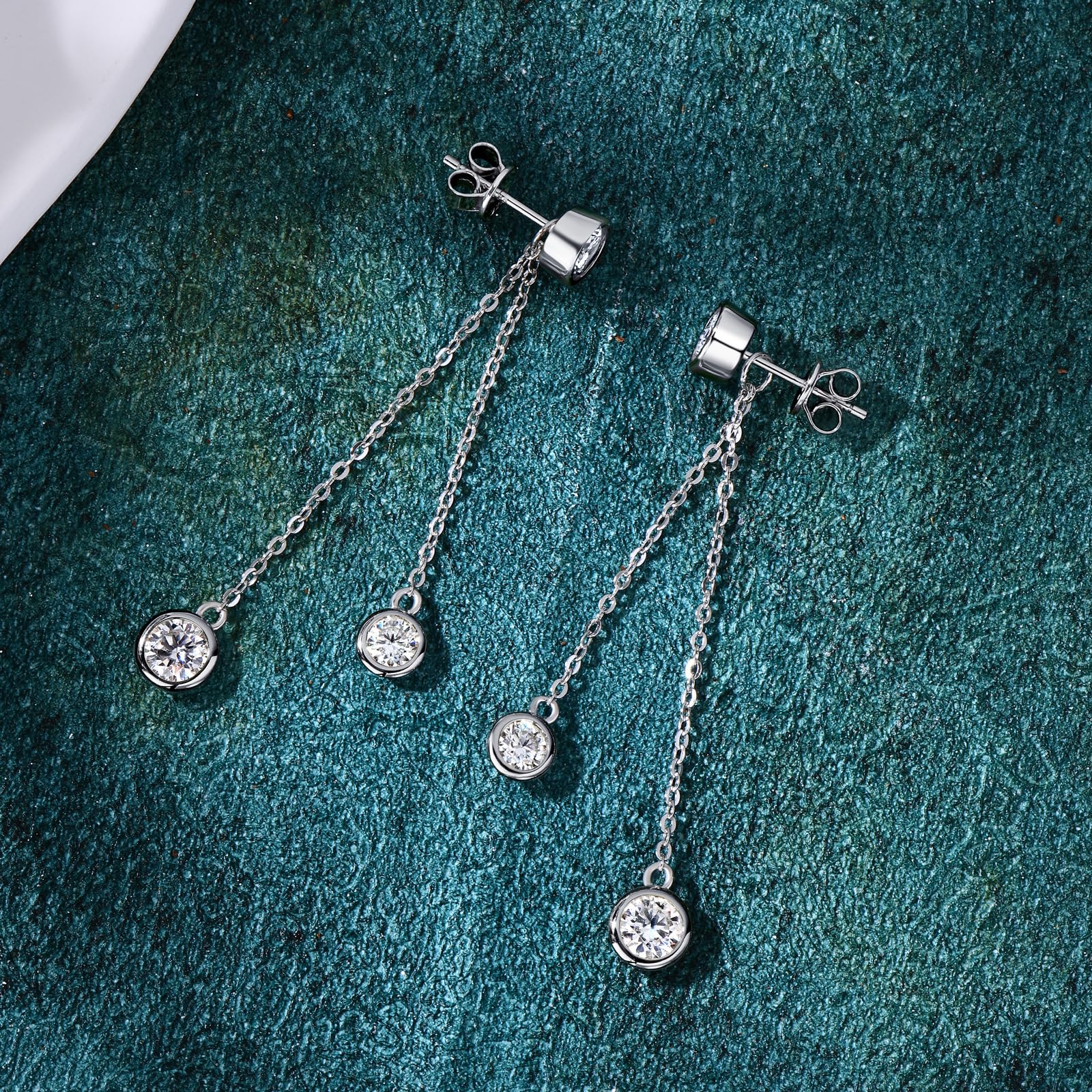 Aretes de Plata de Ley 925 y Moissanitas