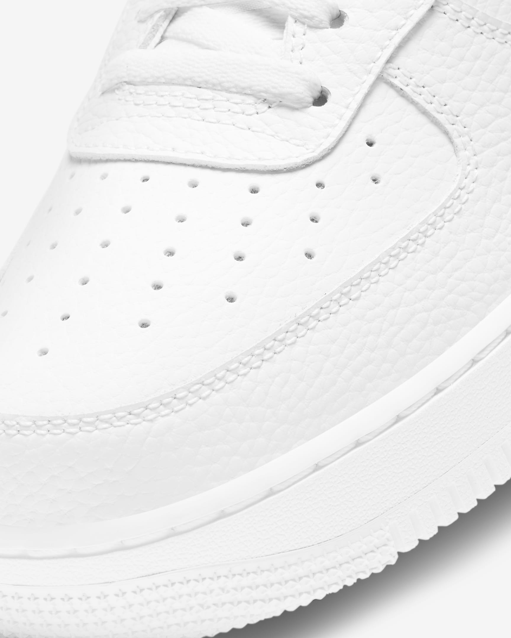 Tenis Nike Air Force 1 07 Blanco y Negro