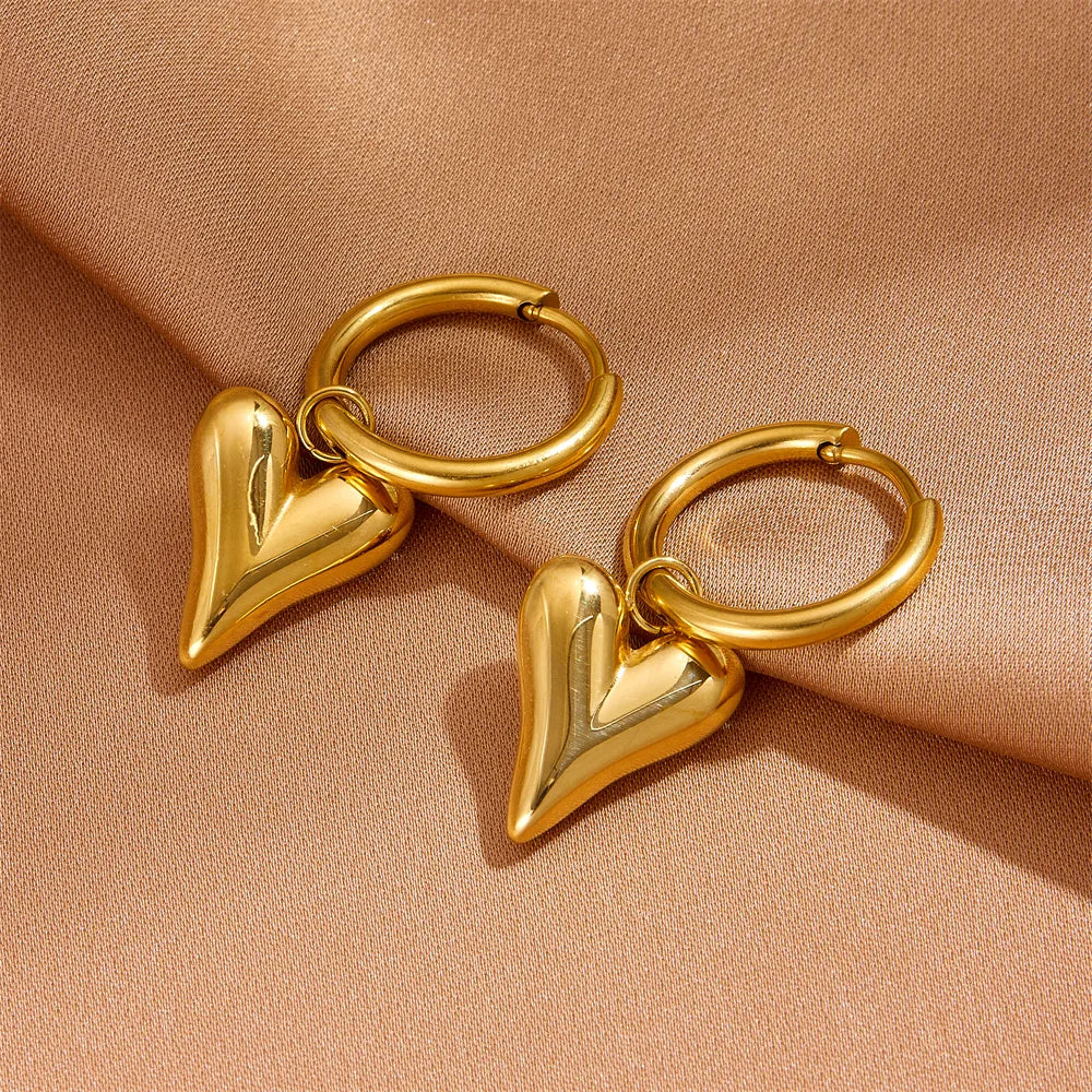 Conjunto de Collar, Aretes y Pulsera de Corazón en Acero Chapado en Oro