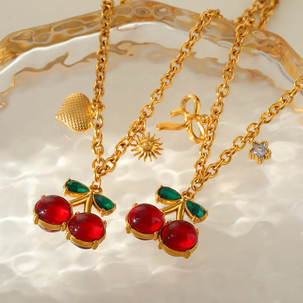 Collares de Cereza en Acero Inoxidable Chapado en Oro