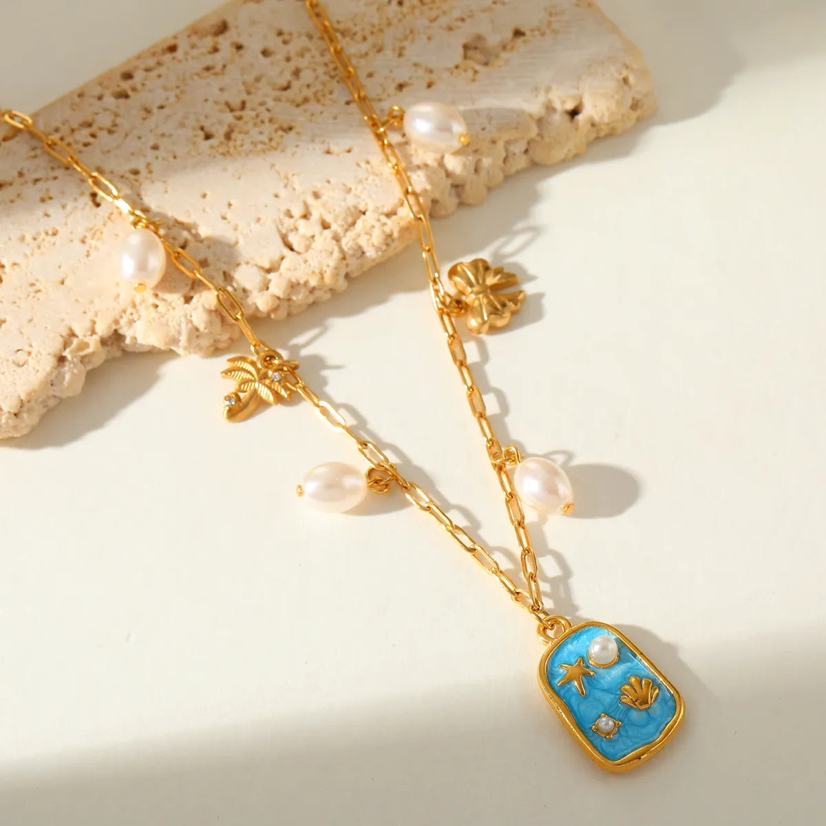 Collar Estilo Playa en Acero Inoxidable Chapado en Oro