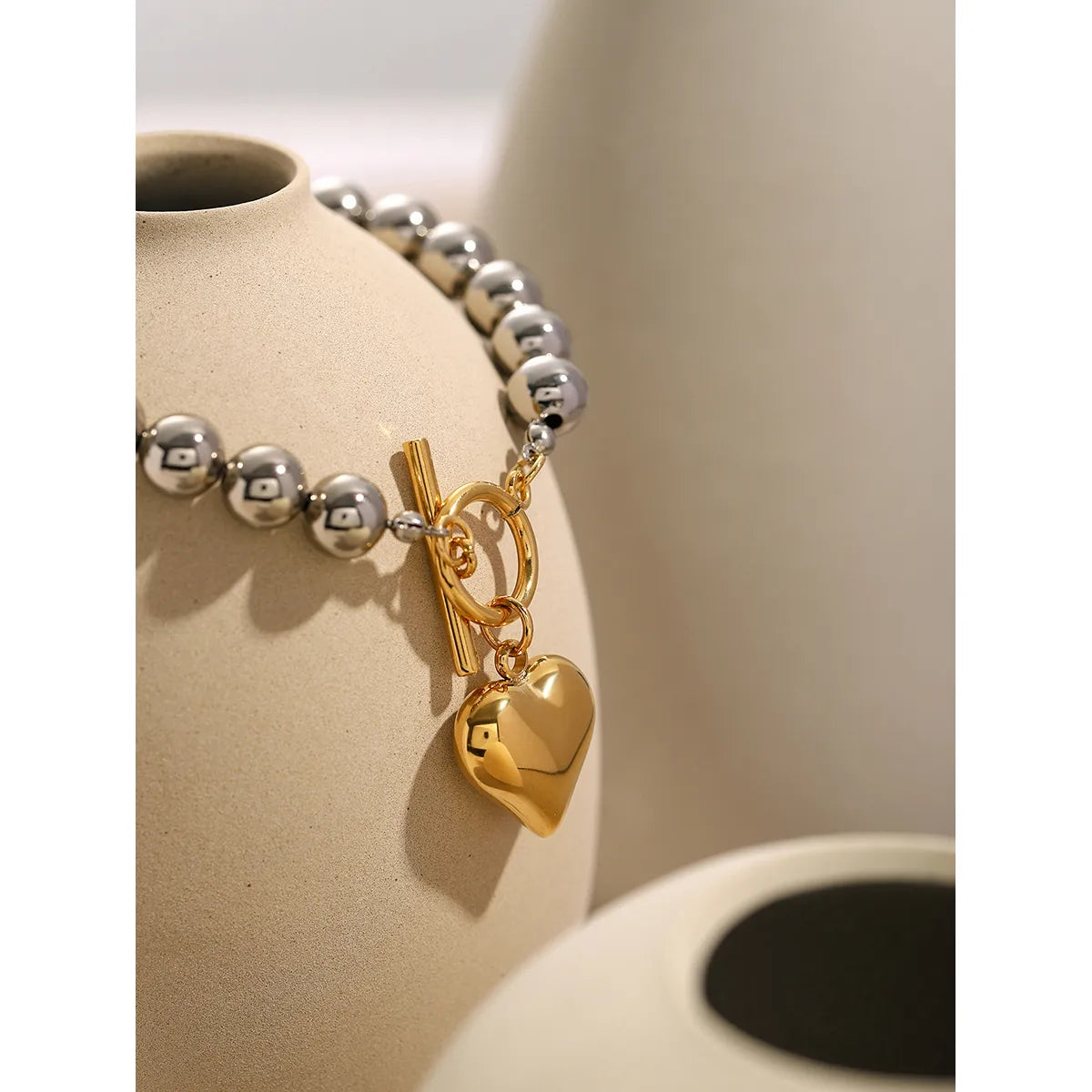 Brazalete Estilo Suelto en Acero Inoxidable Chapado en Oro