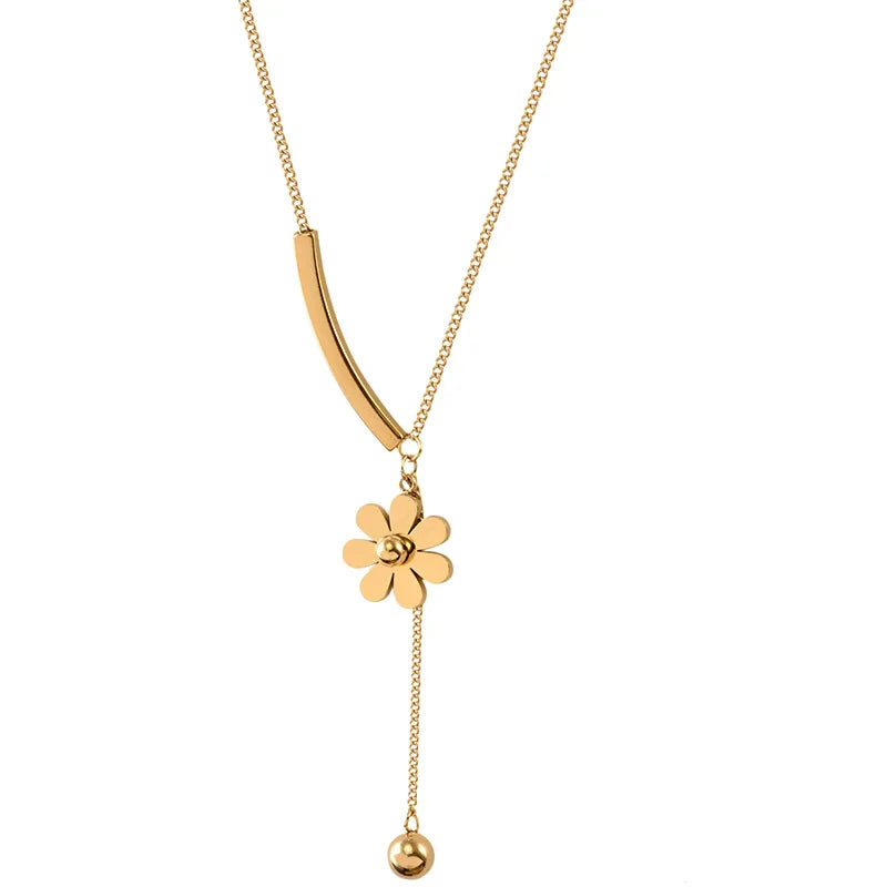 Collar con Diseño de Flor en Acero Inoxidable 316L