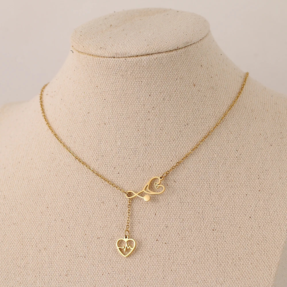 Collar con Corazones en Diseño de Medicina en Acero Inoxidable 316L