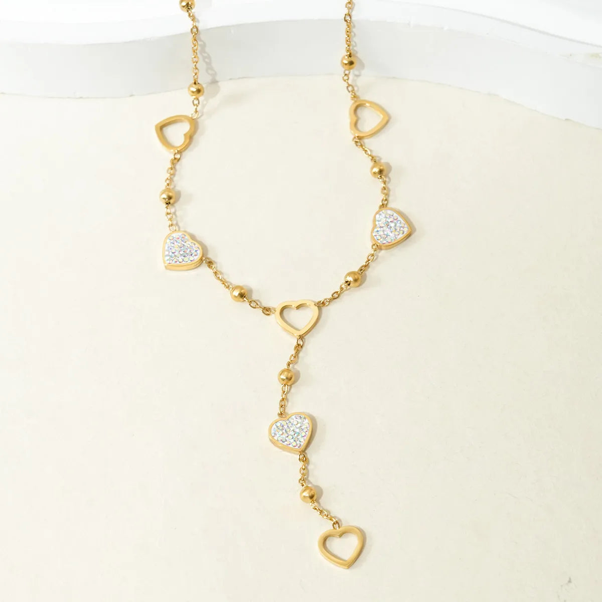 Collar de Corazones en Acero Inoxidable Chapado en Oro