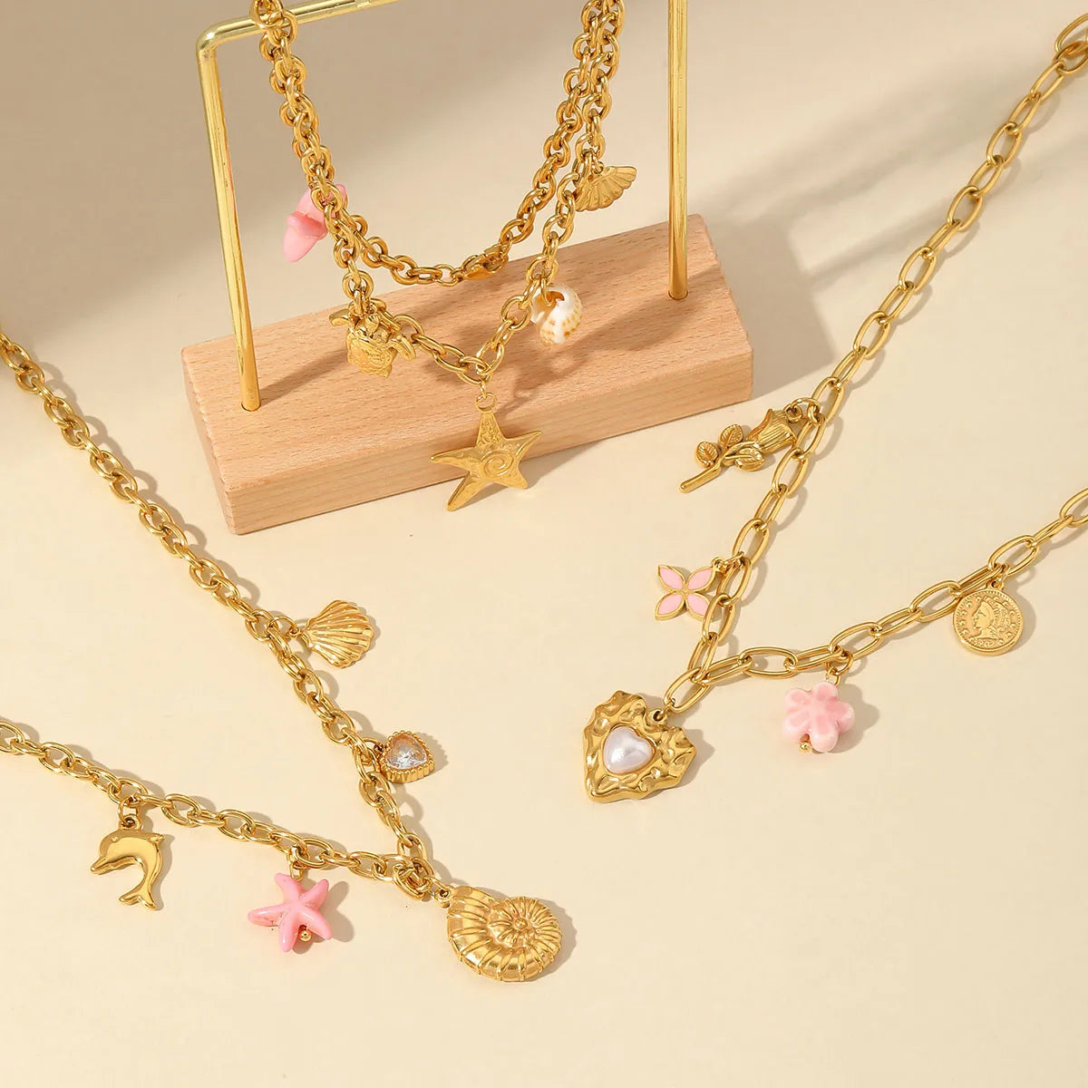 Collares Estilo Veraniego en Acero Inoxidable Chapados en Oro
