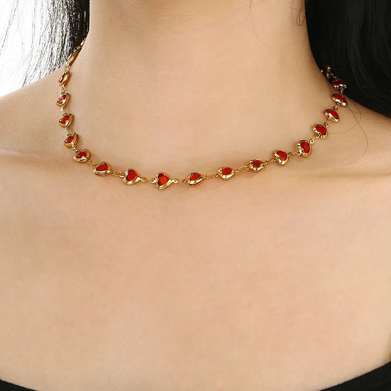Conjunto de Collar y Pulsera de Corazones en Acero Inoxidable Chapado en Oro