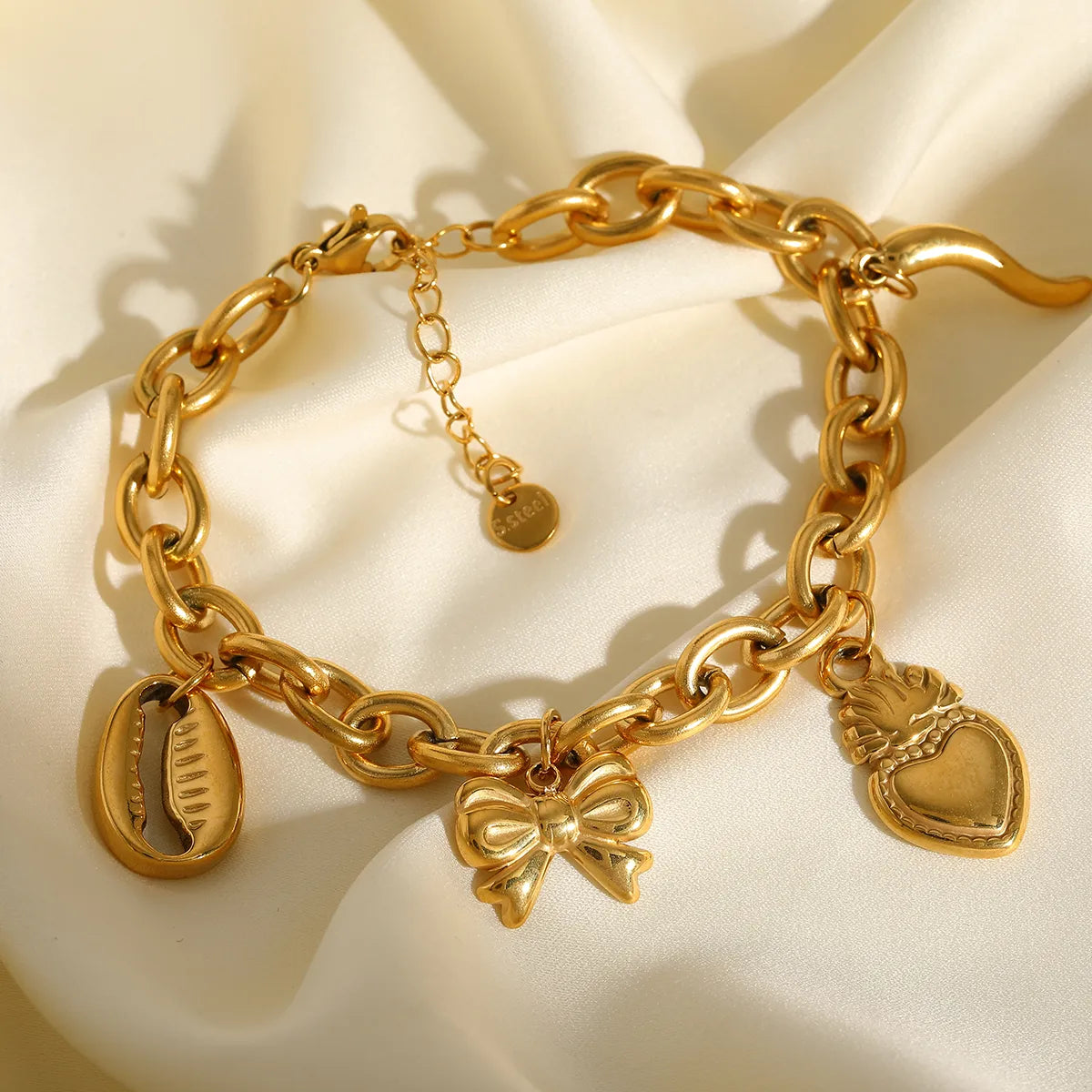 Pulsera en Acero Inoxidable Chapado en Oro