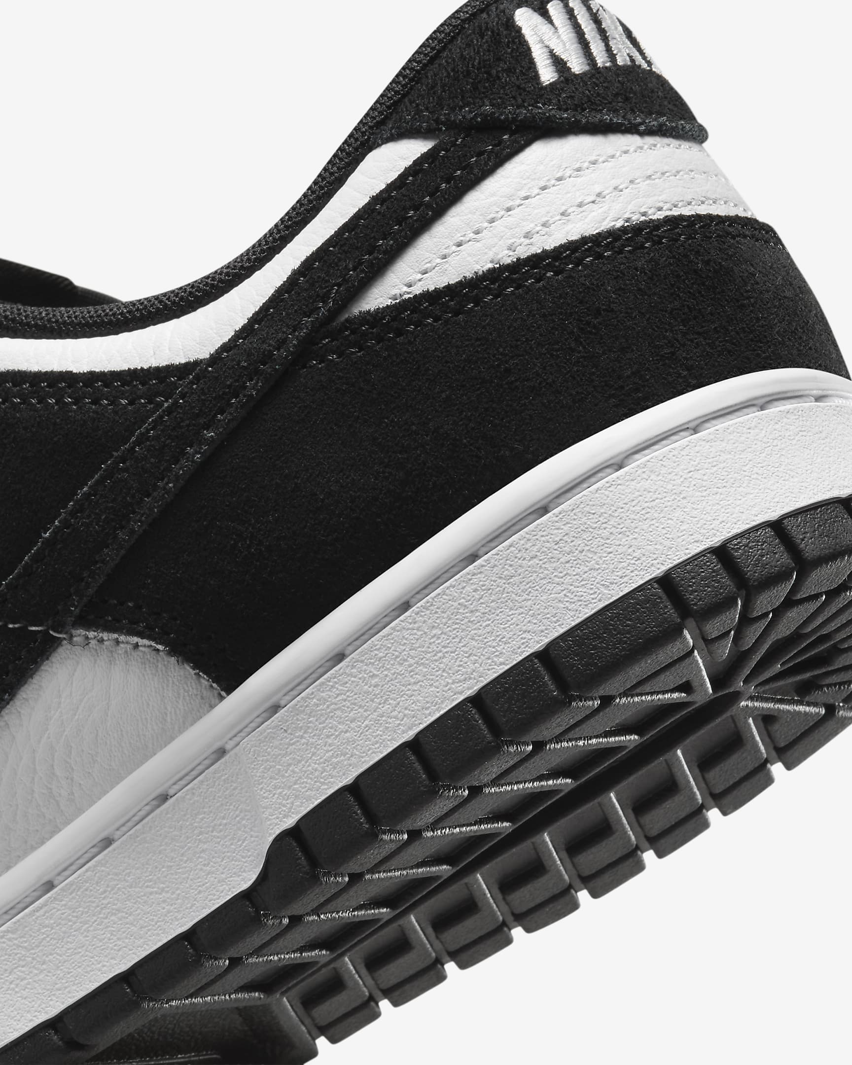 Tenis Nike Air Dunk Low Retro SE Leather/Suede