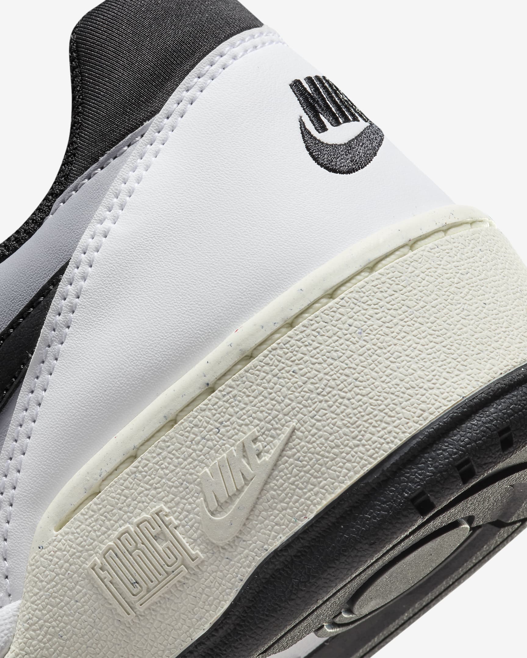 Tenis Nike Full Force Low
