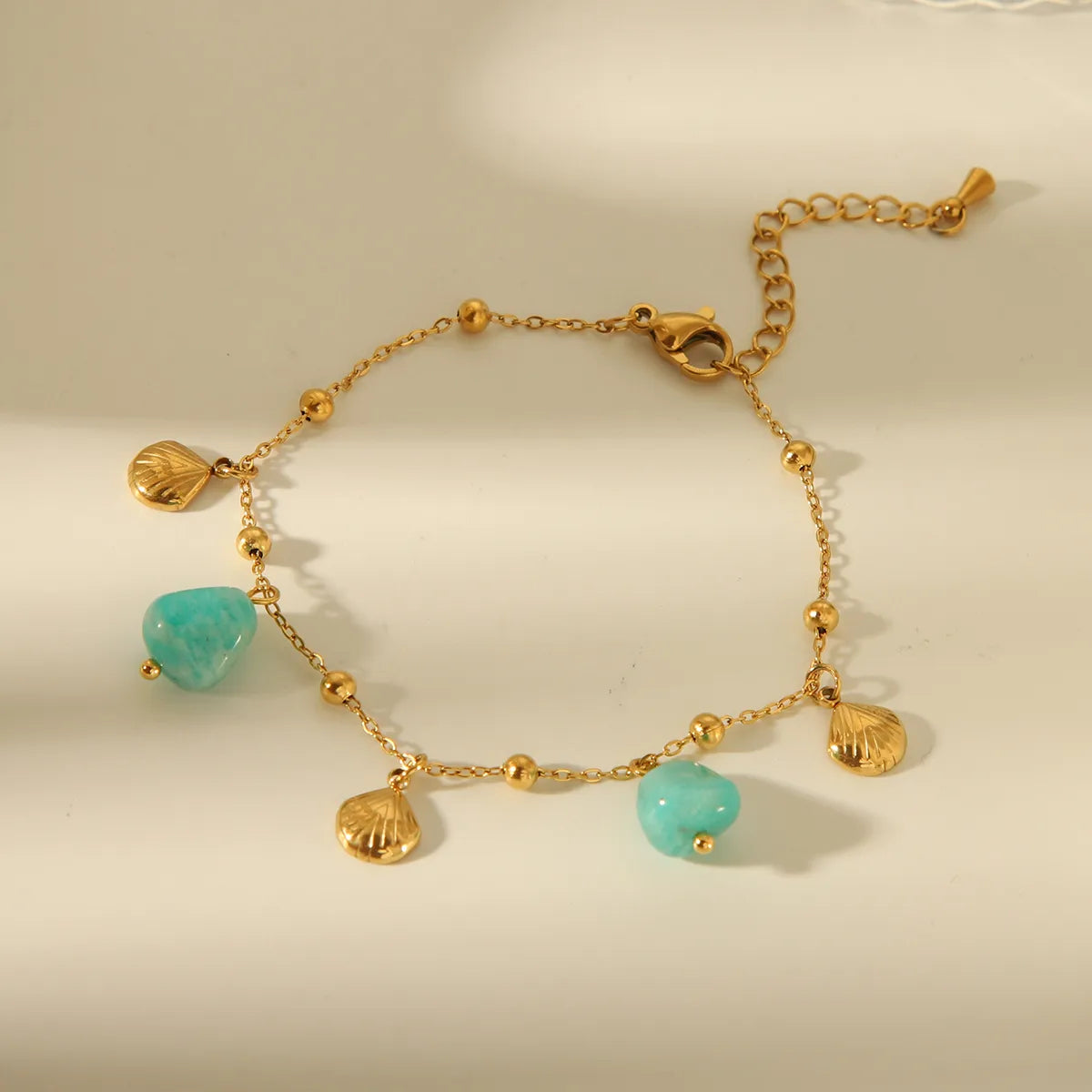 Pulsera Almeja en Acero Inoxidable Chapado en Oro