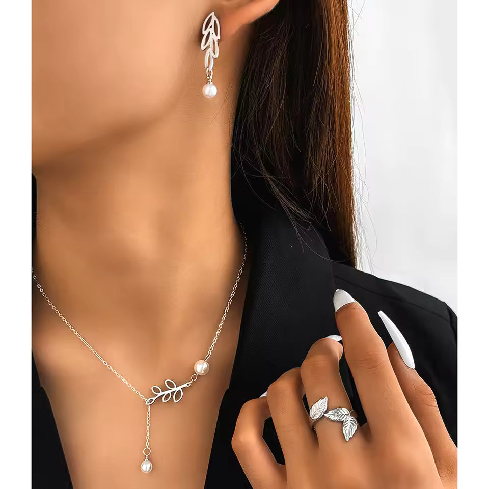 Conjunto de Collar, Aretes y Anillo en Acero Inoxidable 316L